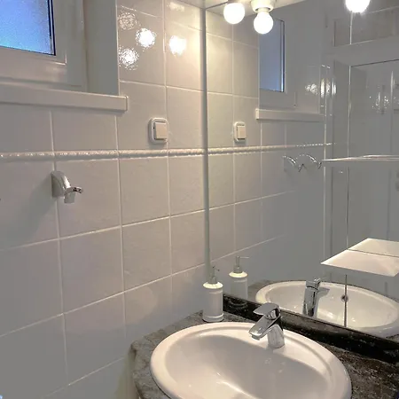 Tasha Appartement *